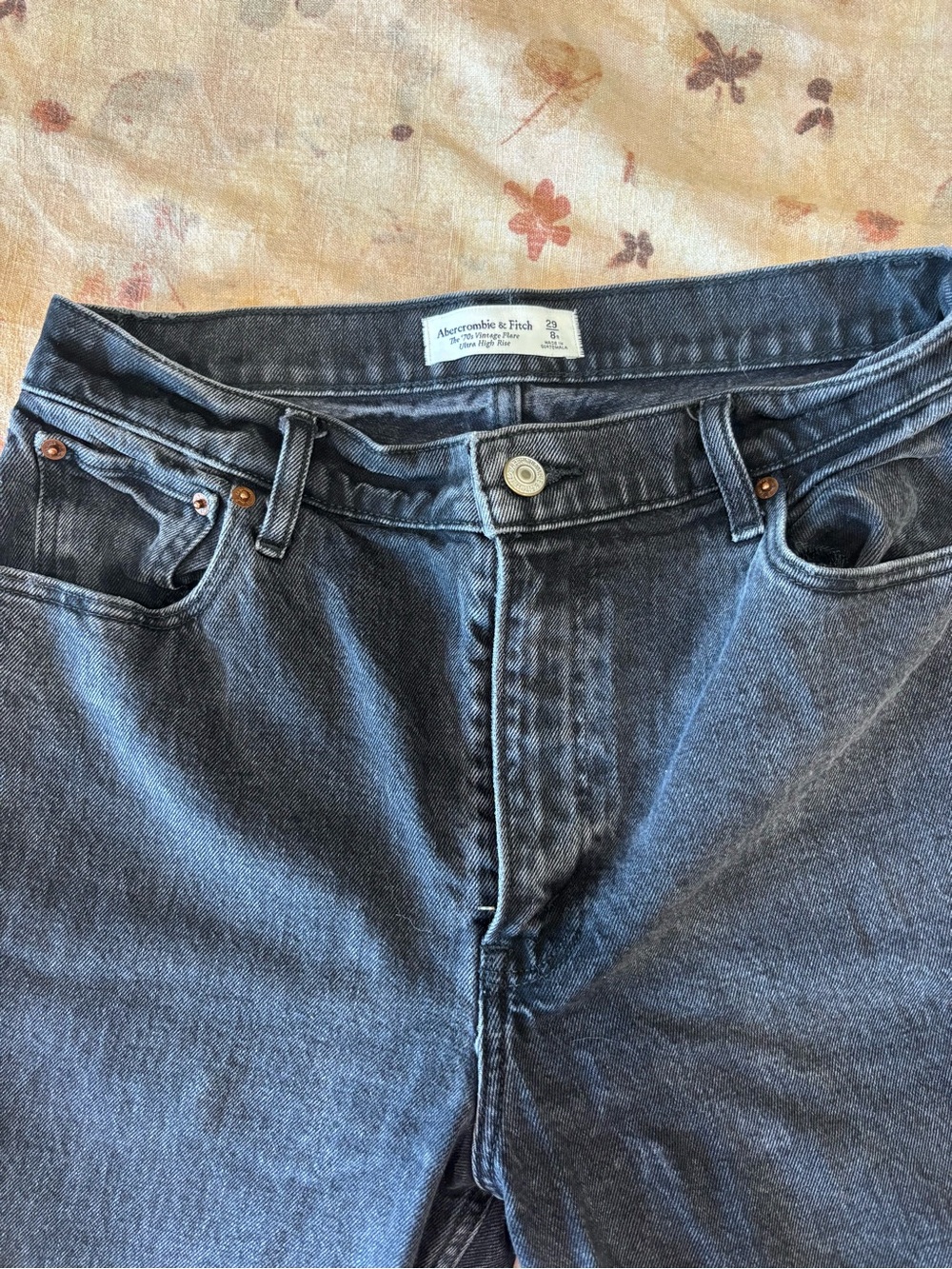 Abercrombie & Fitch 70’s Vintage Flare Ultra High Rise Jean - Picture 3 of 3